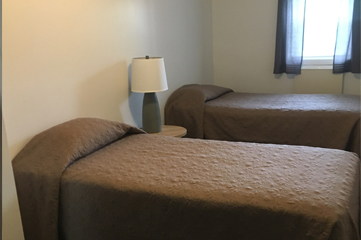 Handicap Suite Single Beds